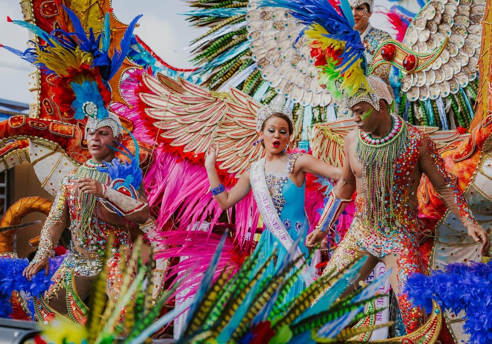 carnival excursion in aruba